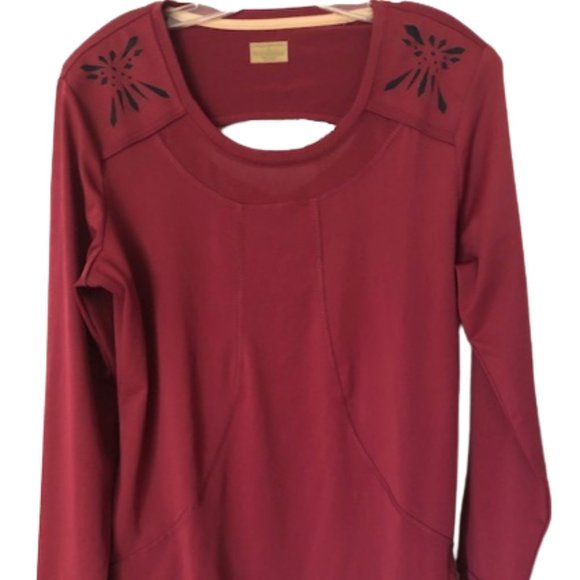 Catherine Malandrino Maroon Performance L/S Top w/Vents - L - Picture 1 of 8